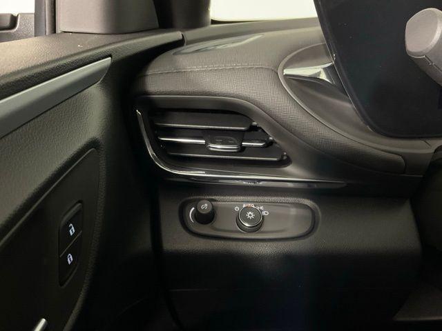 Photo of 2025 Cinnabar Metallic Buick Envista