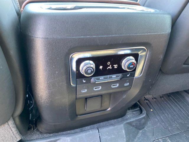 Photo of 2023 White Frost Tricoat GMC Yukon XL