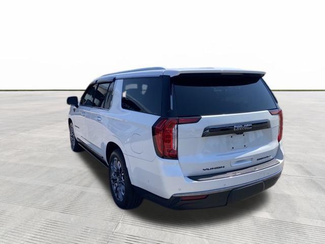 Photo of 2023 White Frost Tricoat GMC Yukon XL