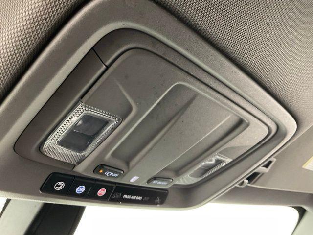 Photo of 2019 Silver Ice Metallic Chevrolet Silverado 1500