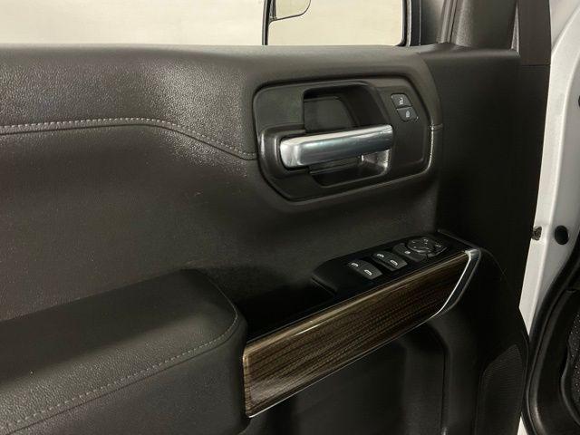 Photo of 2019 Silver Ice Metallic Chevrolet Silverado 1500