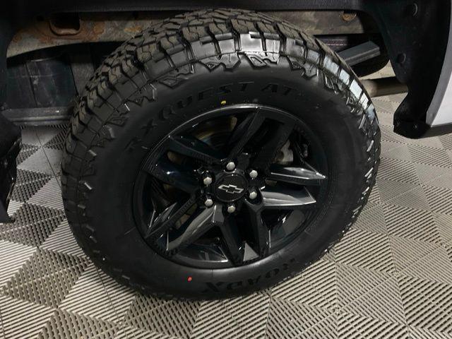 Photo of 2019 Silver Ice Metallic Chevrolet Silverado 1500