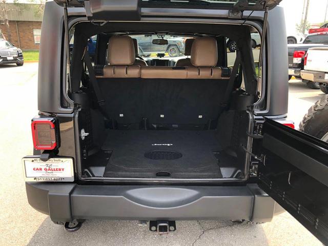 Photo of 2015 Black Jeep Wrangler Unlimited