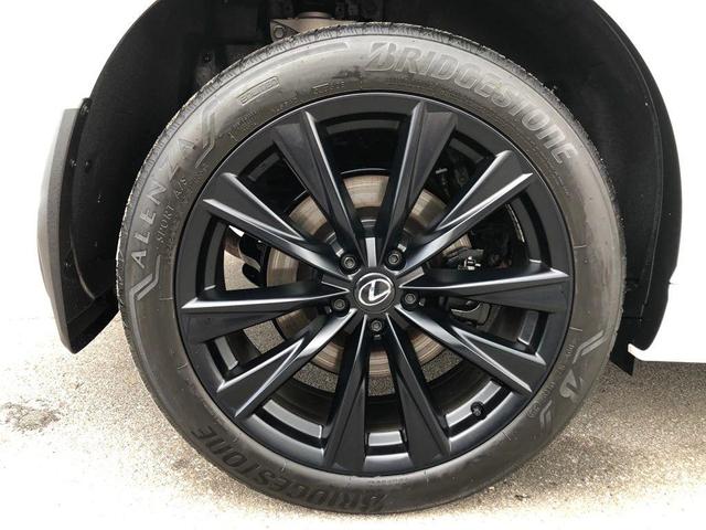 Photo of 2023 White Lexus RX 500h