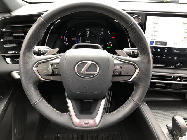 Photo of 2023 White Lexus RX 500h