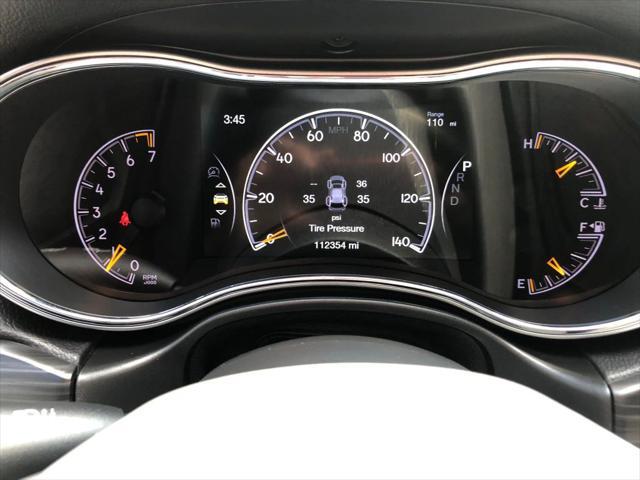 Photo of 2019 Silver Jeep Grand Cherokee