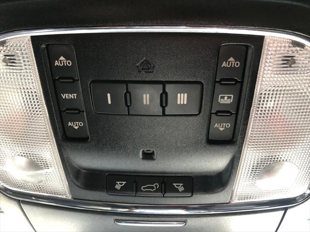 Photo of 2019 Silver Jeep Grand Cherokee