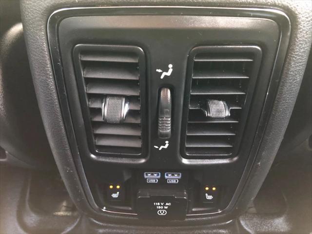 Photo of 2019 Silver Jeep Grand Cherokee