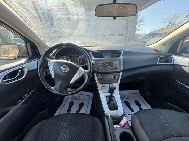Photo of 2013 Gray Nissan Sentra