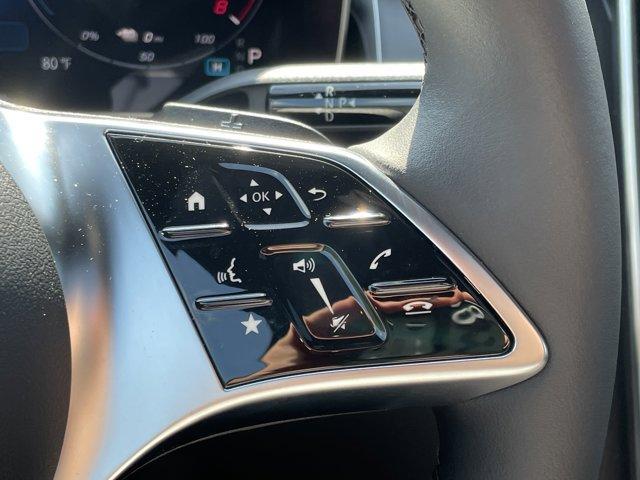 Photo of 2025 Alpine Gray Mercedes-Benz GLC 350e