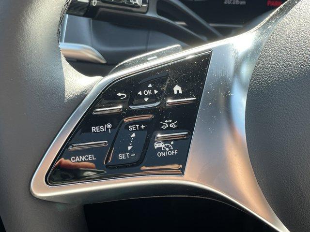 Photo of 2025 Alpine Gray Mercedes-Benz GLC 350e