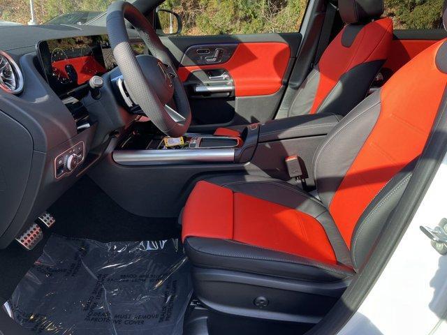 Photo of 2025 Polar White Mercedes-Benz GLA 250