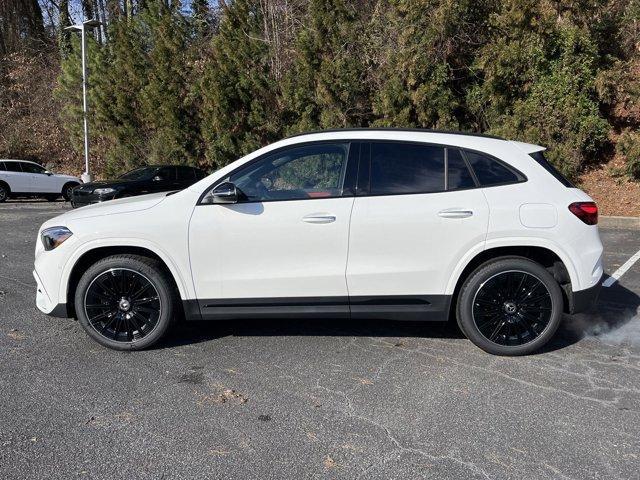 Photo of 2025 Polar White Mercedes-Benz GLA 250