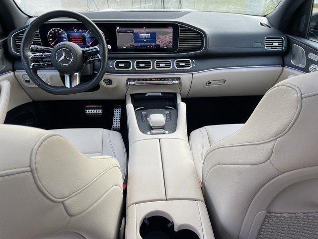 Photo of 2025 Polar White Mercedes-Benz GLS 450