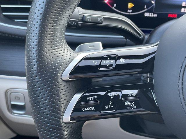 Photo of 2025 Polar White Mercedes-Benz GLS 450