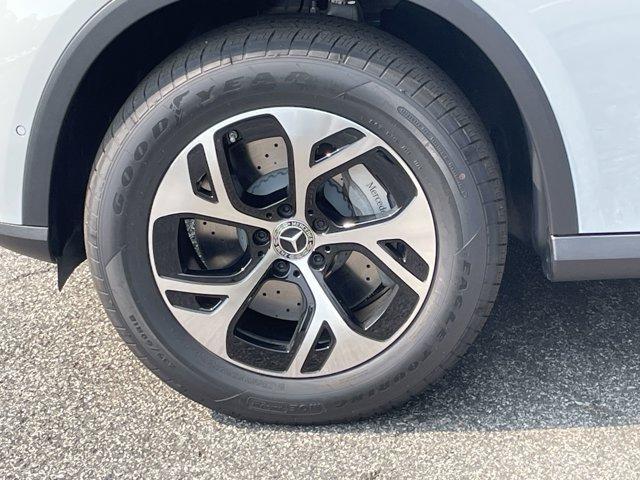 Photo of 2025 Alpine Gray Mercedes-Benz GLC 350e