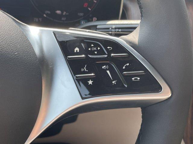 Photo of 2025 Alpine Gray Mercedes-Benz GLC 350e