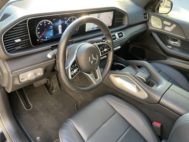 Photo of 2023 Black Mercedes-Benz GLE 350