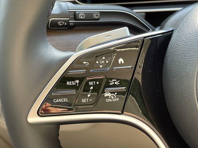 Photo of 2025 Cirrus Silver Metallic Mercedes-Benz GLE 450e