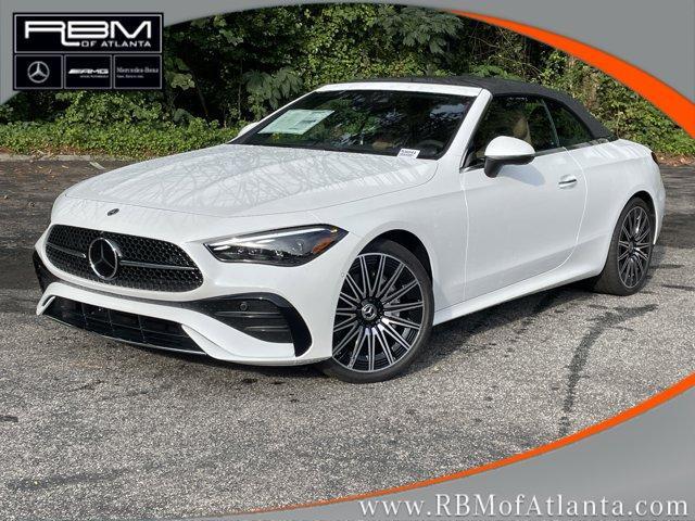 Photo of 2026 MANUFAKTUR Moonlight White Metallic Mercedes-Benz CLE 300