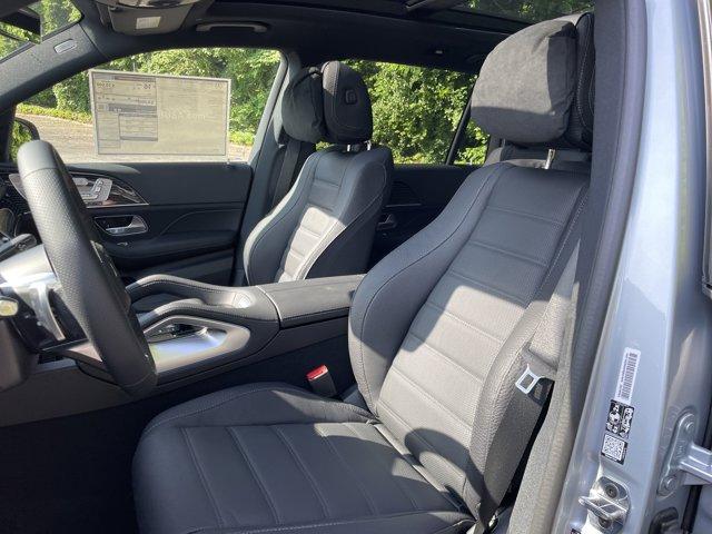 Photo of 2025 Cirrus Silver Metallic Mercedes-Benz GLS 580