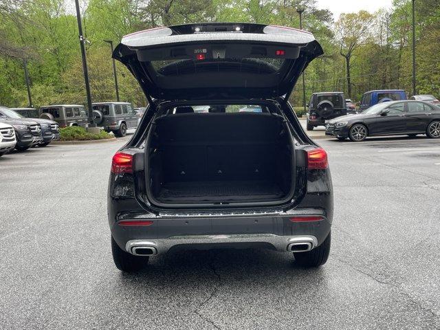 Photo of 2024 Midnight Black Mercedes-Benz GLA 250