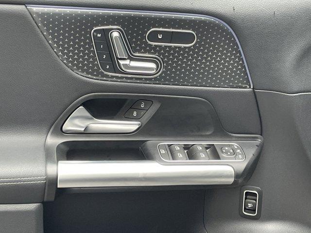 Photo of 2024 Midnight Black Mercedes-Benz GLA 250