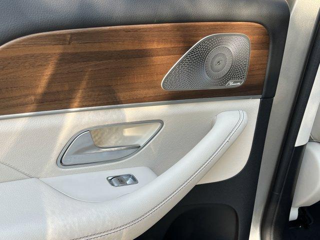 Photo of 2022 Mojave Silver Metallic Mercedes-Benz GLE 350