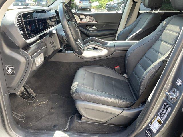 Photo of 2023 Gray Metallic Mercedes-Benz GLE 350