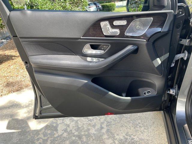 Photo of 2023 Gray Metallic Mercedes-Benz GLE 350