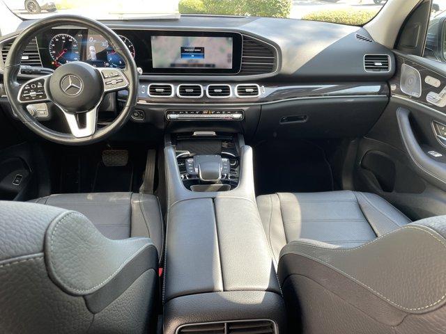 Photo of 2023 Gray Metallic Mercedes-Benz GLE 350