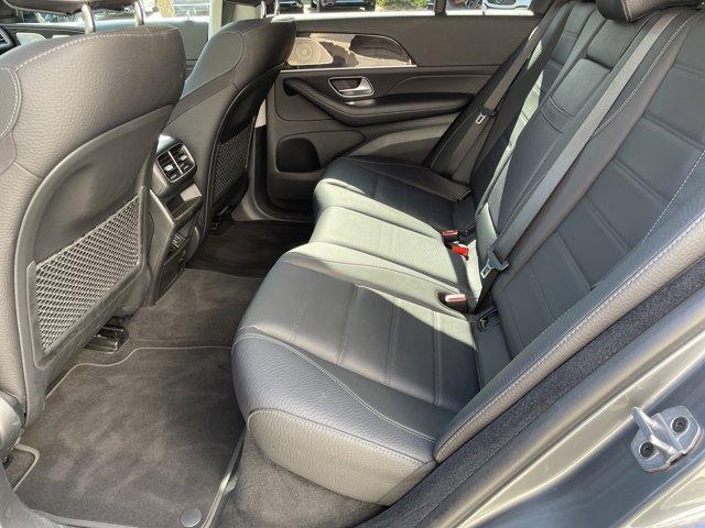 Photo of 2023 Gray Metallic Mercedes-Benz GLE 350