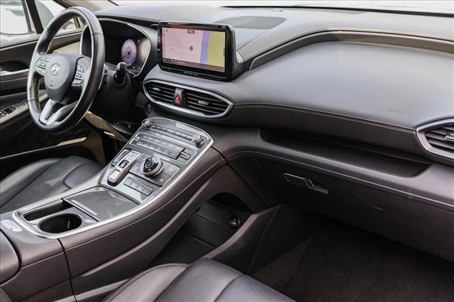 Photo of 2023 Shimmering Silver Hyundai SANTA FE
