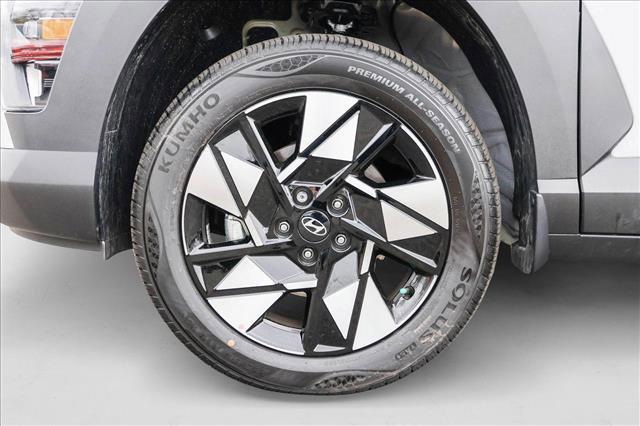 Photo of 2025 Cyber Gray Metallic Hyundai KONA