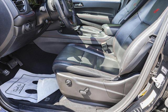 Photo of 2023 DB Black Clearcoat Dodge Durango