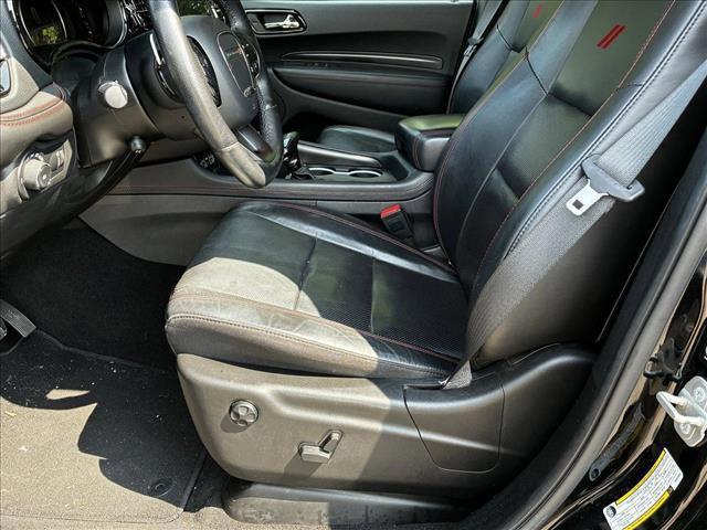 Photo of 2023 DB Black Clearcoat Dodge Durango