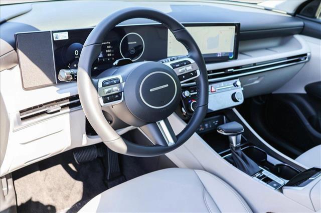 Photo of 2025 Serenity White Pearl Hyundai TUCSON