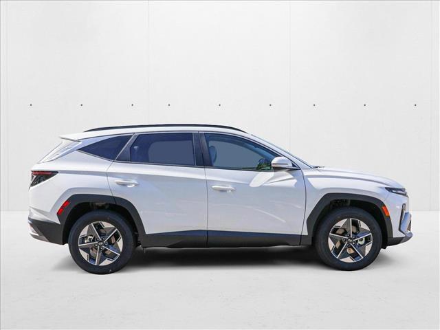 Photo of 2025 Serenity White Pearl Hyundai TUCSON