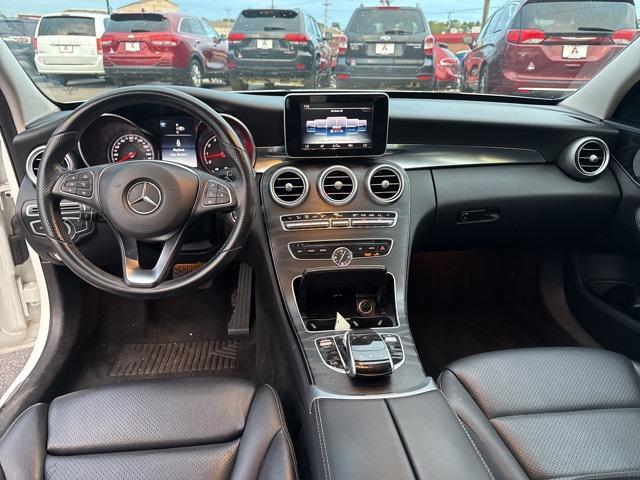 Photo of 2015 White Mercedes-Benz C-Class