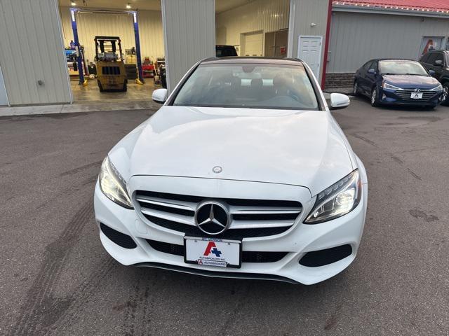 Photo of 2015 White Mercedes-Benz C-Class