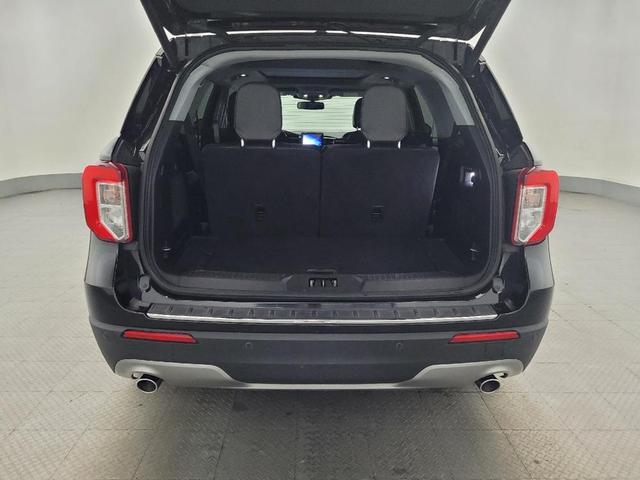 Photo of 2021 Agate Black Metallic Ford Explorer
