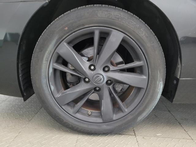 Photo of 2013 Super Black Nissan Altima