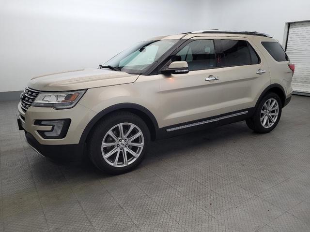 Photo of 2017 White Gold Metallic Ford Explorer