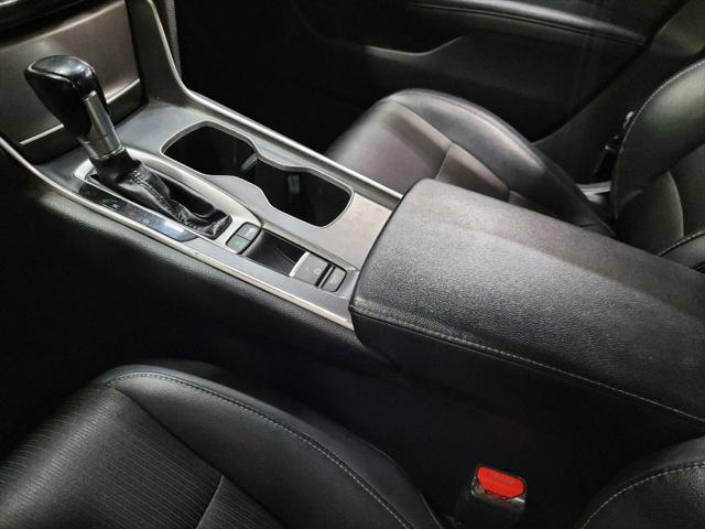 Photo of 2018 Crystal Black Pearl Honda Accord