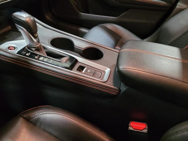 Photo of 2020 Deep Blue Pearl Nissan Altima