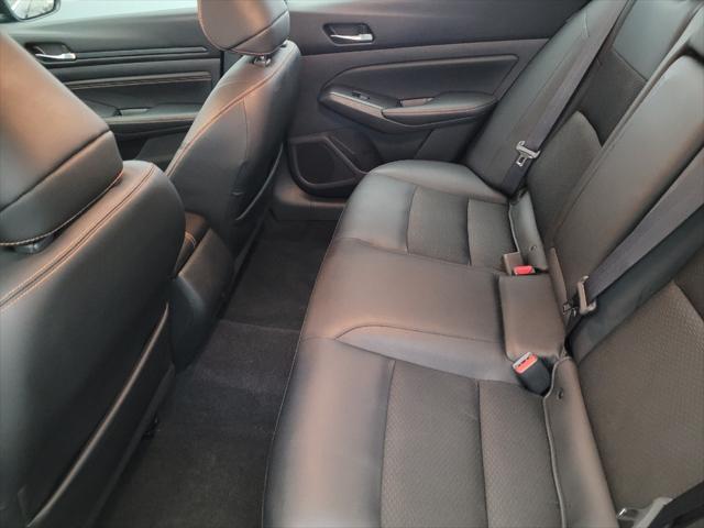 Photo of 2020 Deep Blue Pearl Nissan Altima