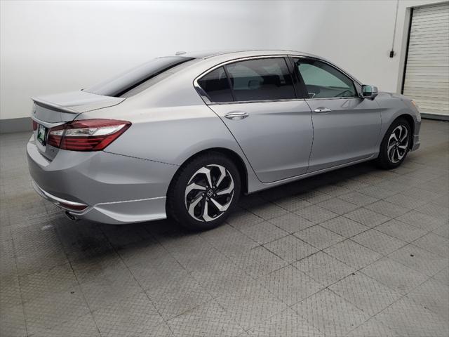 Photo of 2017 Lunar Silver Metallic Honda Accord