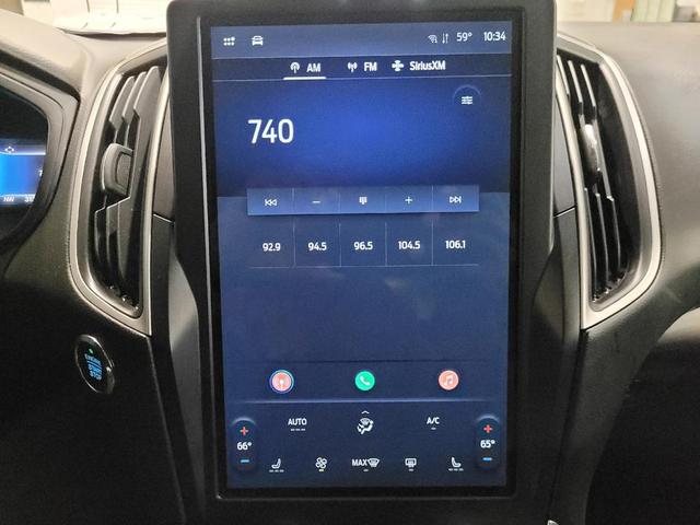 Photo of 2024 Iconic Silver Metallic Ford Edge