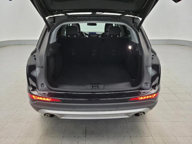 Photo of 2021 Infinite Black Lincoln Corsair
