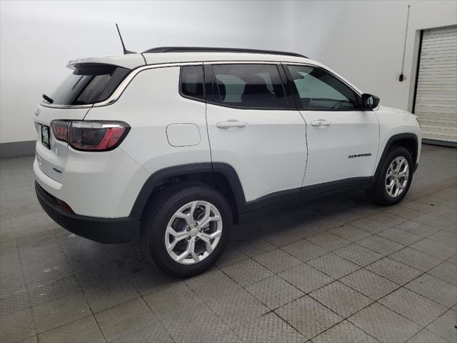 Photo of 2024 Bright White Clearcoat Jeep Compass